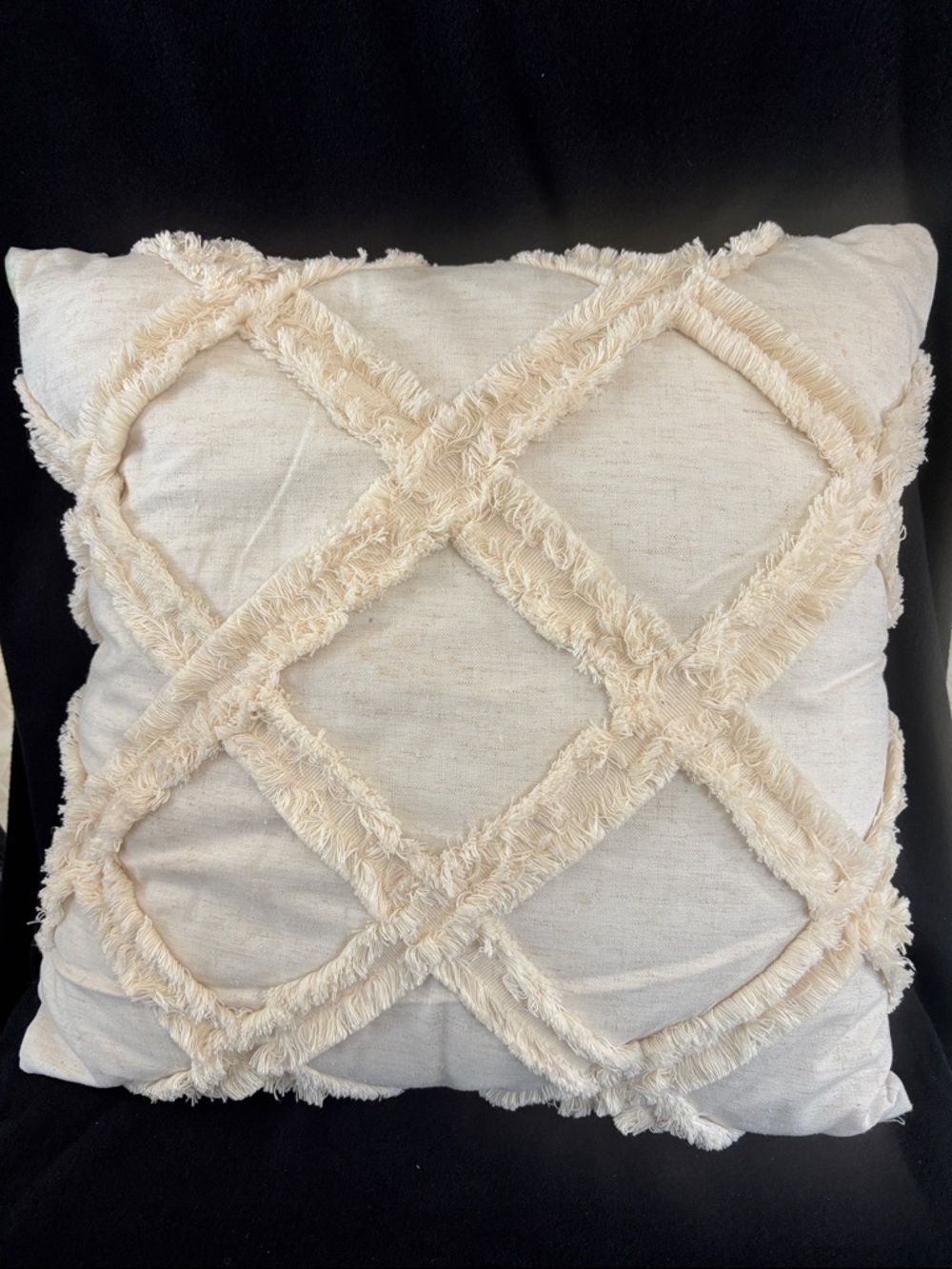 Decor Pillow 17’